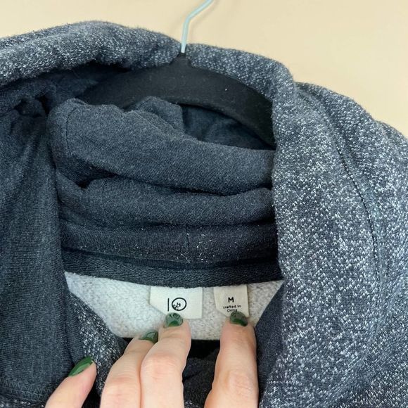 tentree Black Marled Burnie Hoodie | Women’s M | Cozy Eco-Friendly Pullover - Picture 5 of 8